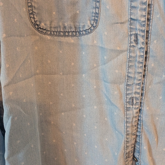Light Blue Large Button-Up Shirt Lyocell - Picture 2 of 7